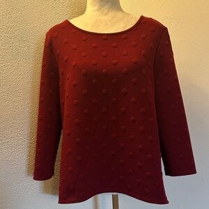 W5 Burgundy Knit Top with Subtle Texture Size L